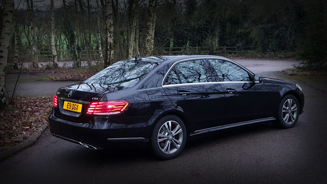 Executive Black E Class / Back - Up To 4 Passengers